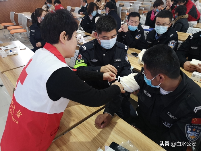 白水县公安局组织开展应急救援救护员培训会